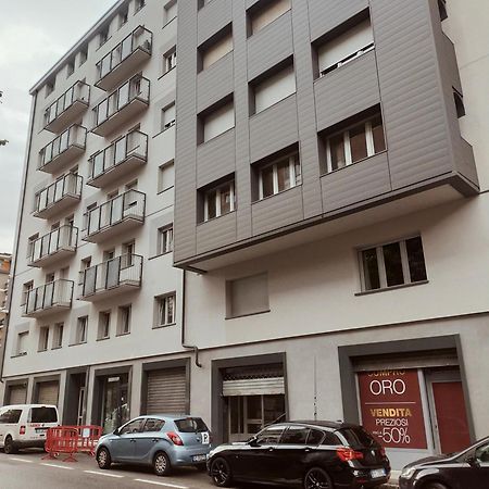 Lorenzo'S Apartament Aosta Exteriör bild