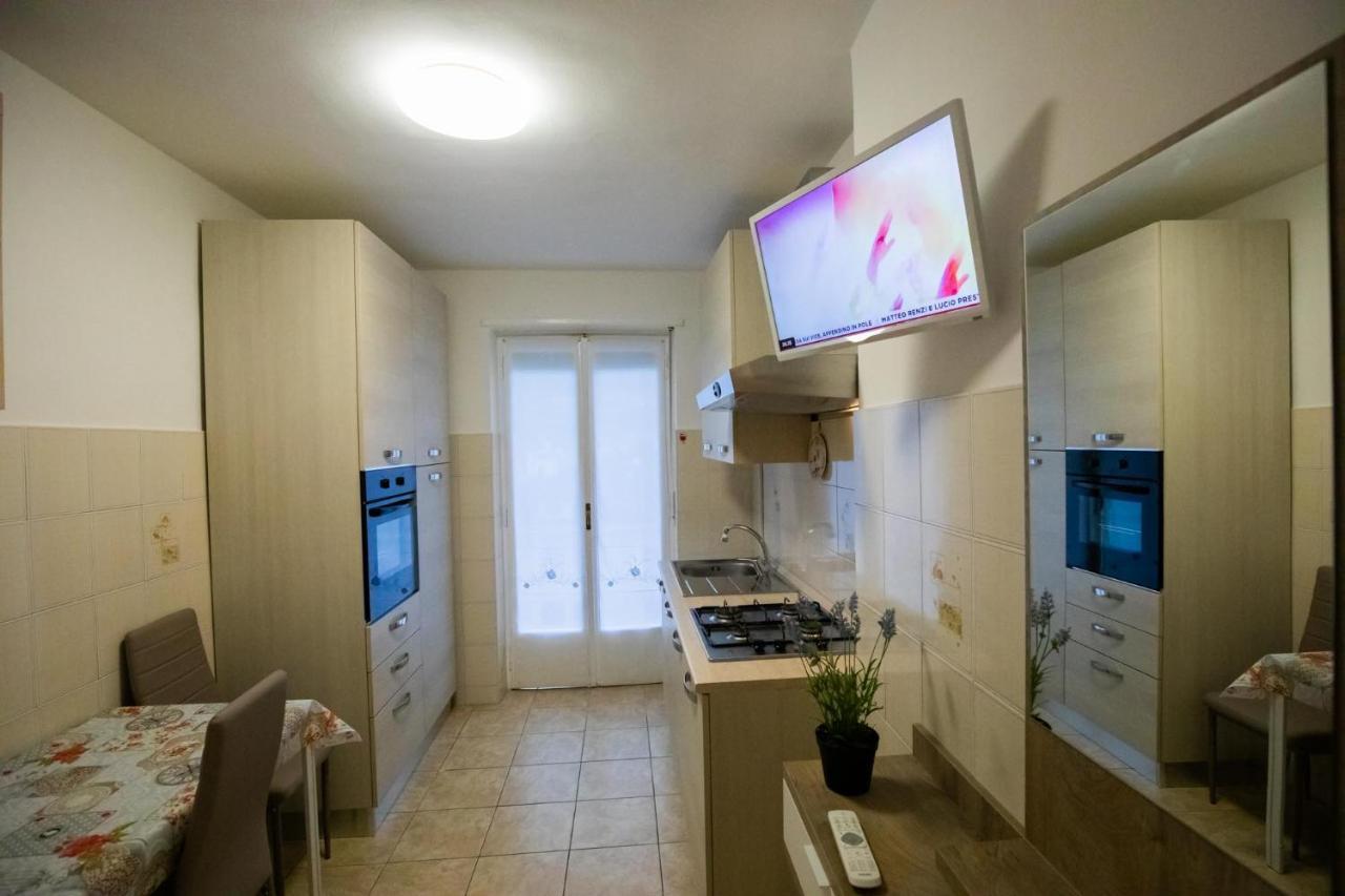 Lorenzo'S Apartament Aosta Exteriör bild